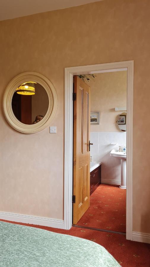 Yellow Heights Country House Tinahely Buitenkant foto